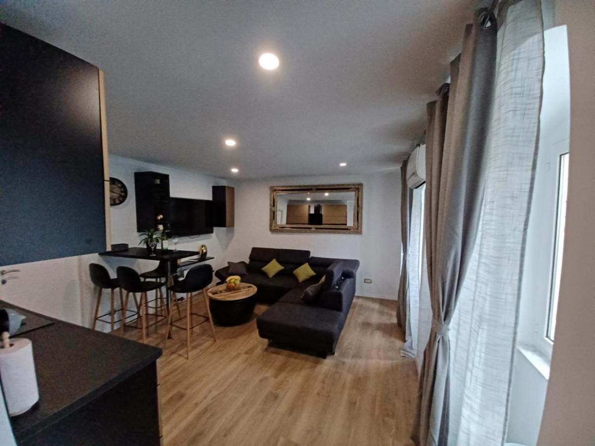 In The Centar Of Rijeka Apartment Ngoại thất bức ảnh