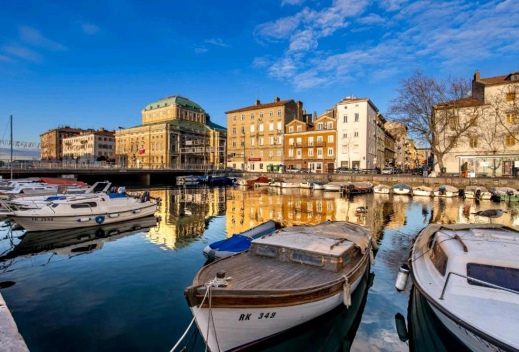 In The Centar Of Rijeka Apartment Ngoại thất bức ảnh